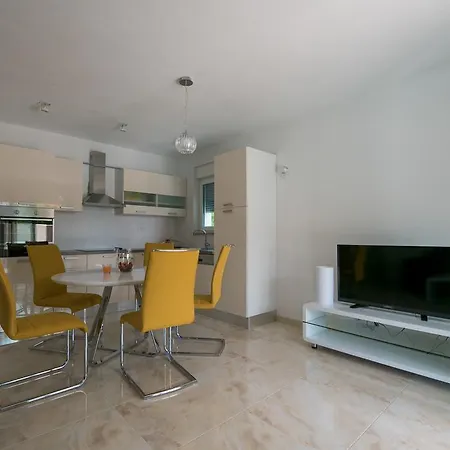 Apartment Ljubica