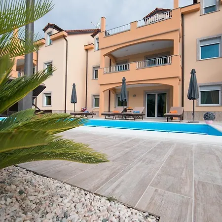 アパート Ljubica *