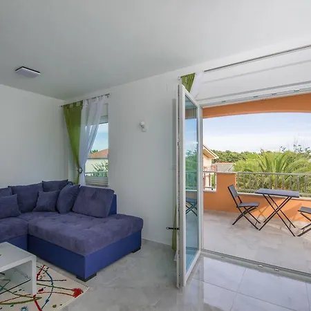 Apartment Ljubica *