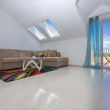 アパート Ljubica